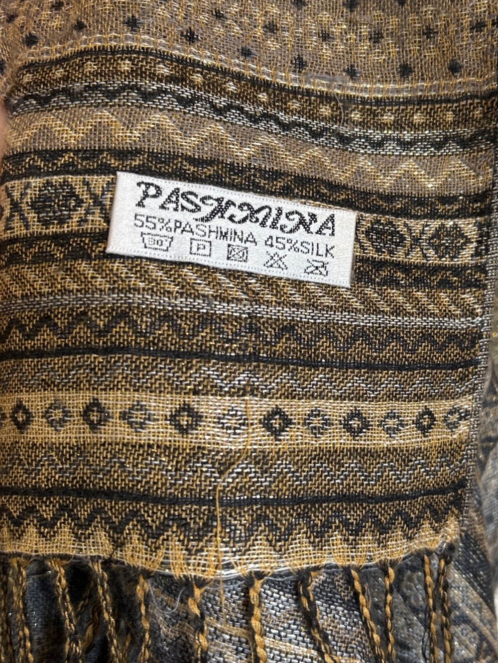 Pashmina - Picture 4 of 4